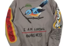 Kanye-West-I-AM-LOVING-Sweatshirt